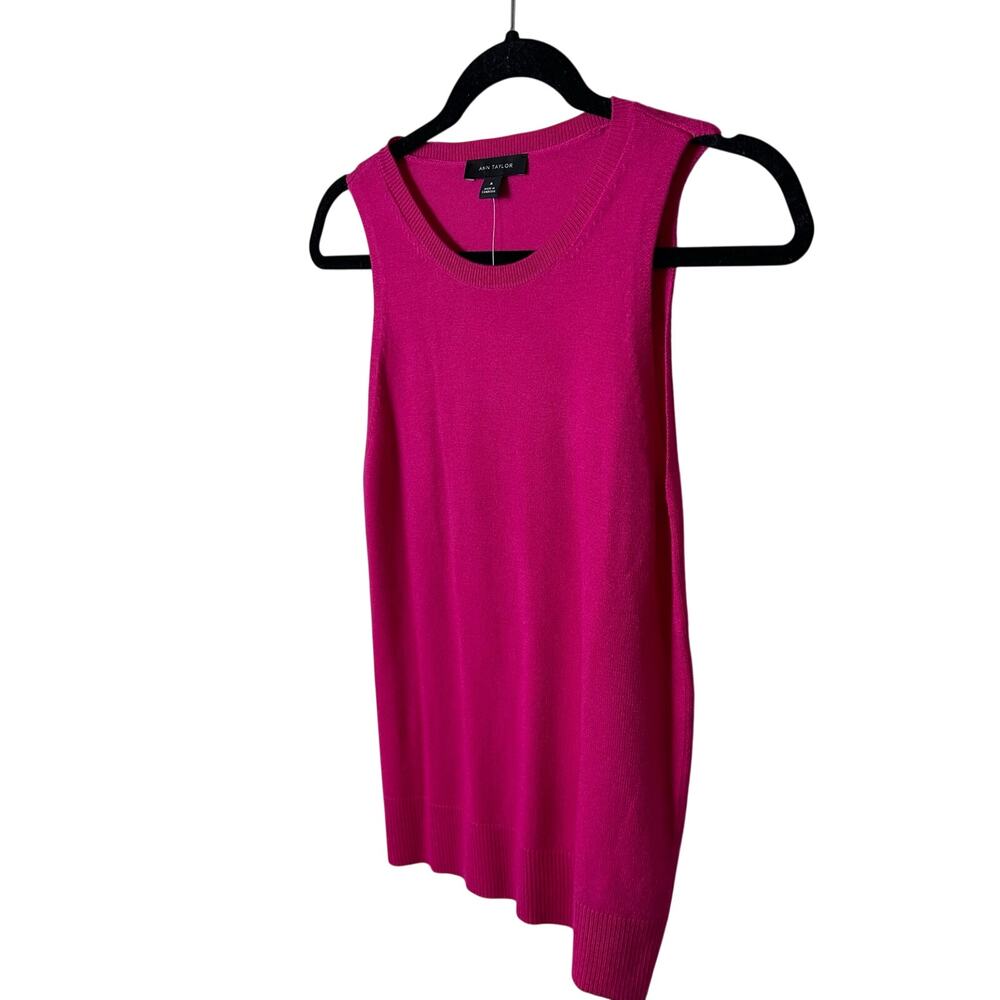 Ann Taylor Sleeveless Knit Sweater Tank/Shell – Women’s Medium – NWT - Picture 2 of 5